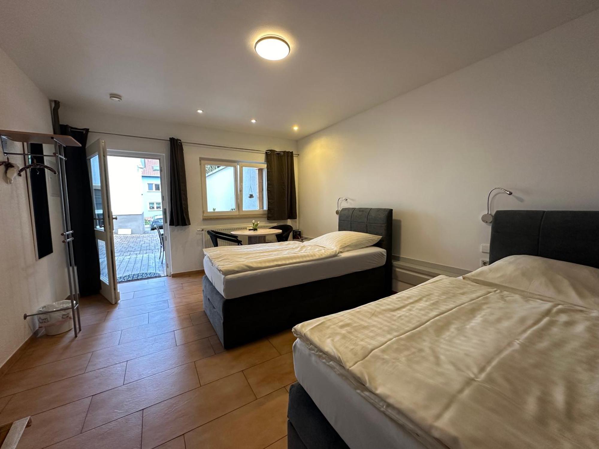 Pension Schramm Карлсруэ Экстерьер фото