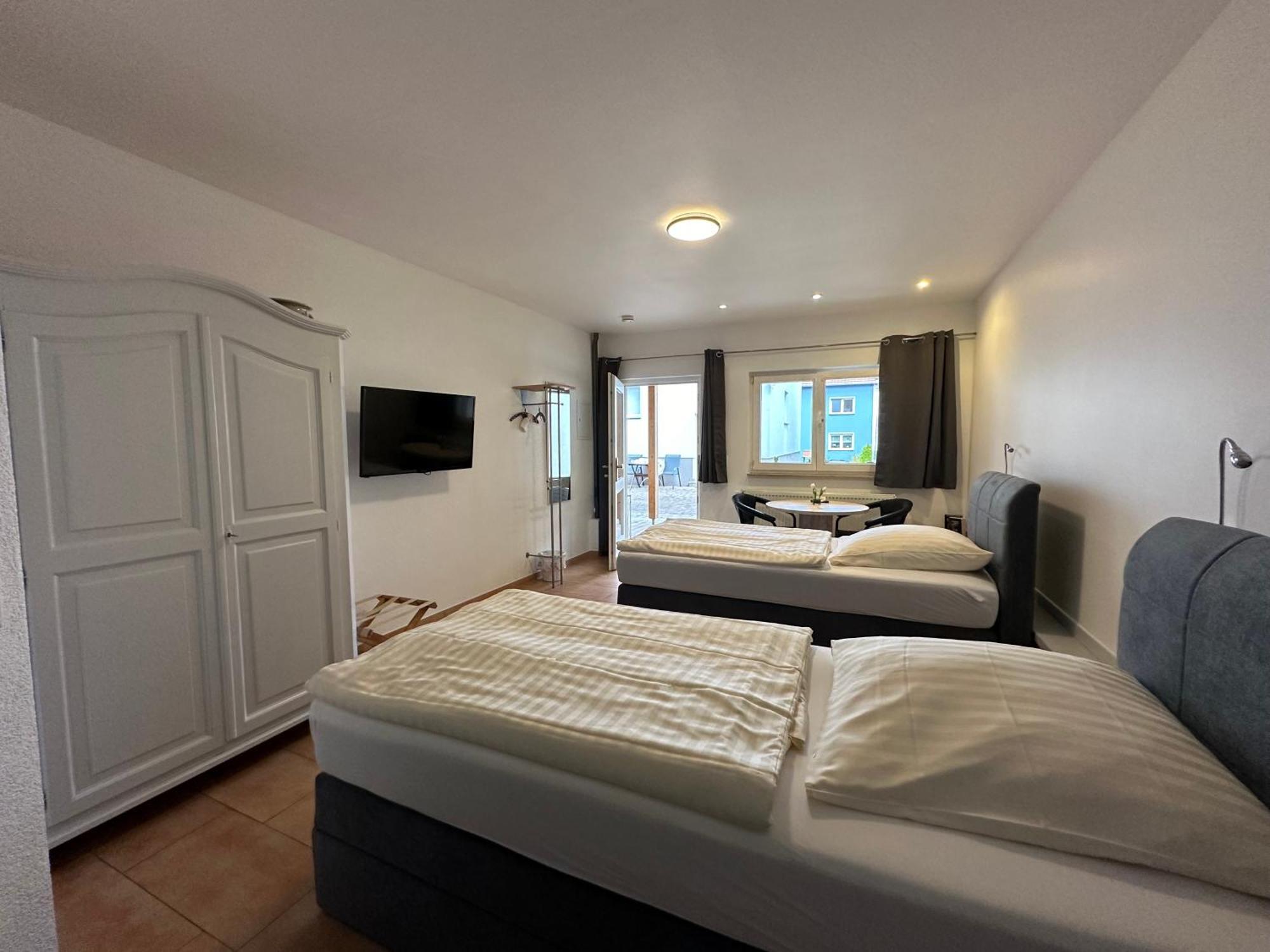 Pension Schramm Карлсруэ Экстерьер фото