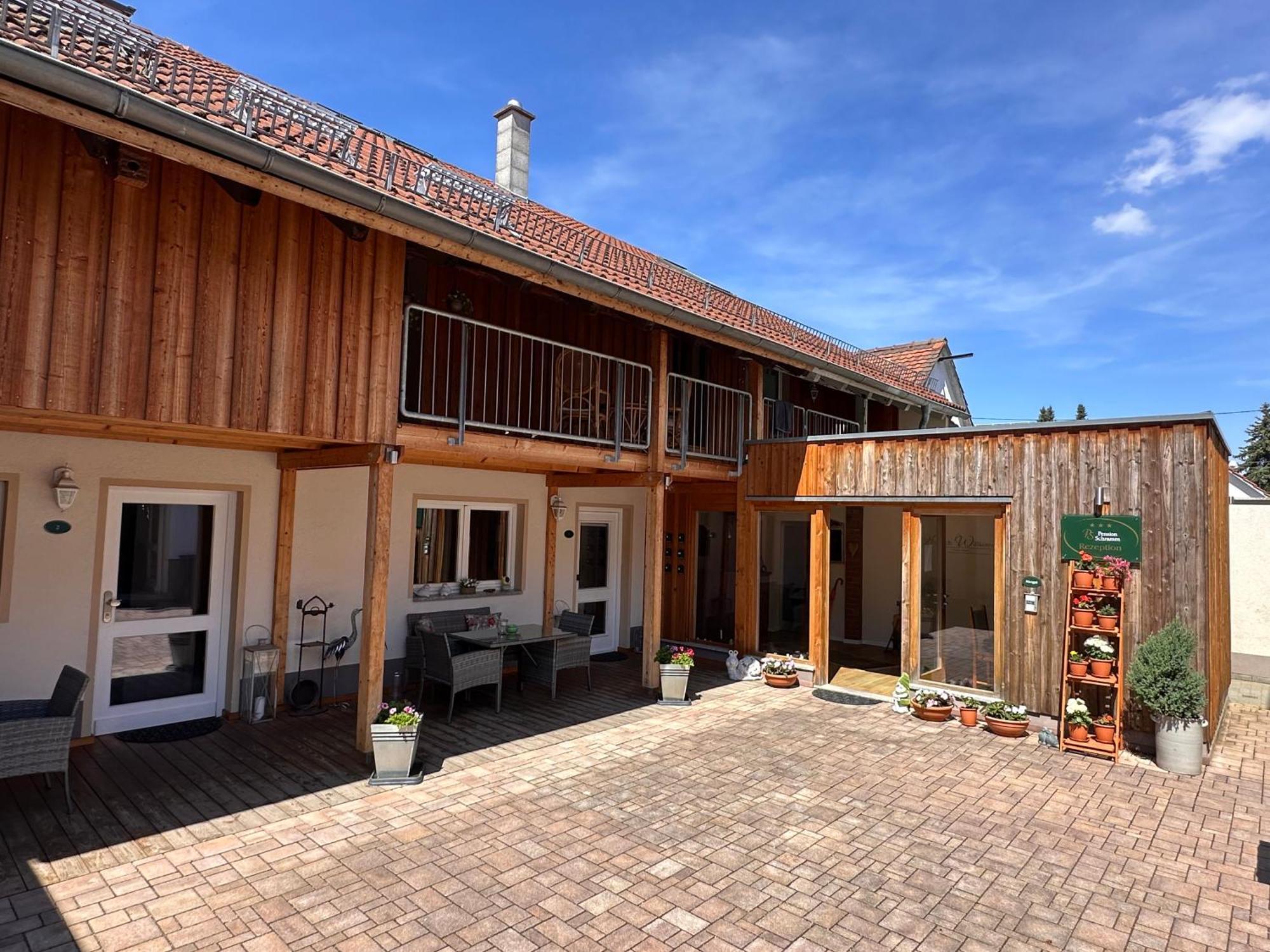 Pension Schramm Карлсруэ Экстерьер фото